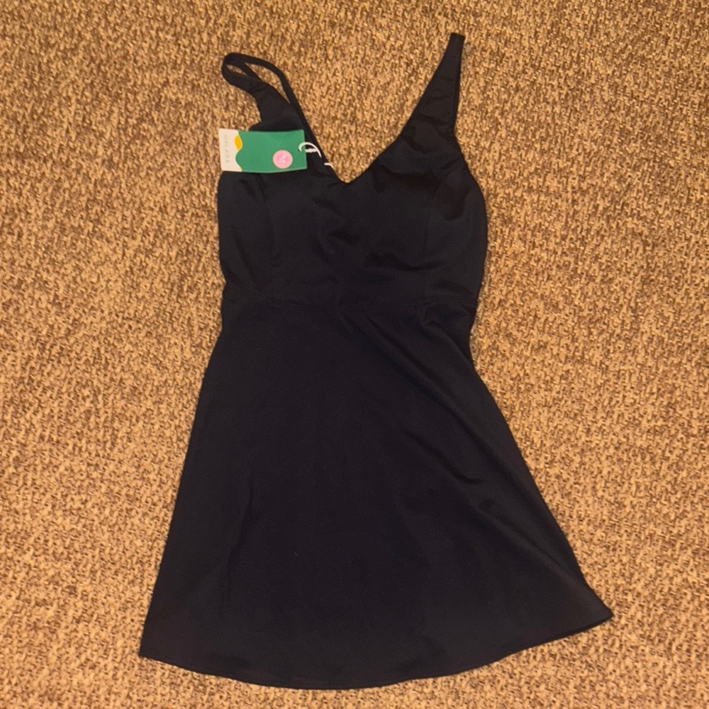 HALARA NWT ACTIVE DRESS